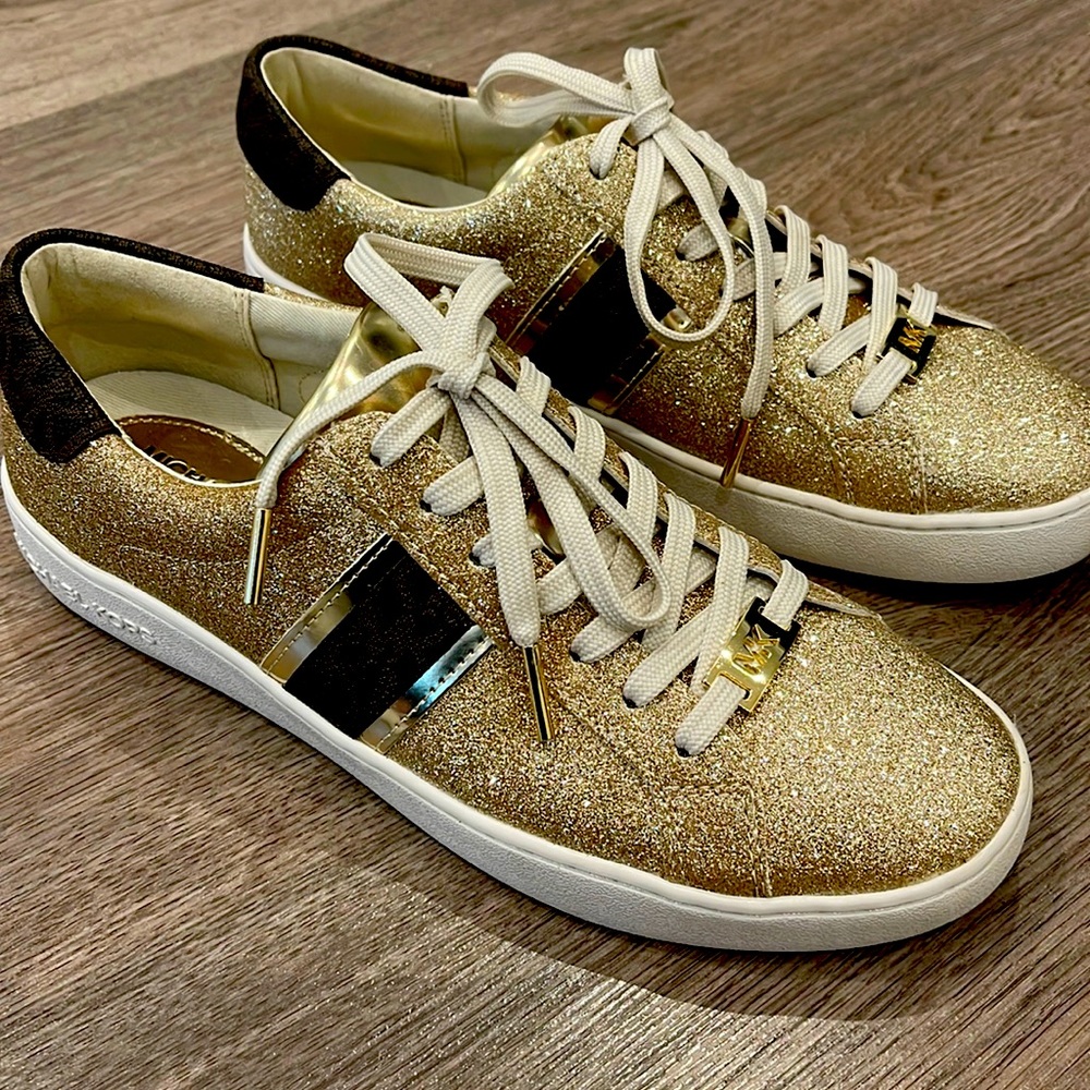Michael Kors Irving Stripe Pale Gold Sneakers Size 8.5